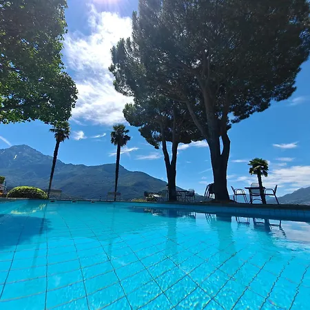 Apartment La Finestra Sul Domaso